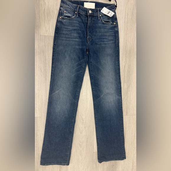NWT MOTHER Jeans  high-rise, straight leg kick it jean in "Tell it to the Pope" - Picture 4 of 11